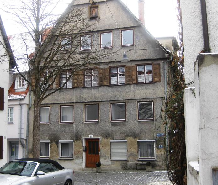 PaXretro58 für ein unter Denkmalschutz stehendes, Giebelständiges Fachwerkhaus in Ulm vorher