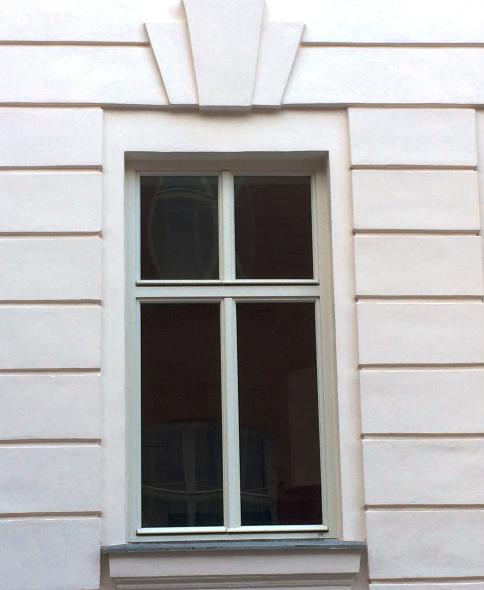 Historismusgebäude in Wien mit PaXpur58 aus Eukalyptus Nahaufnahme