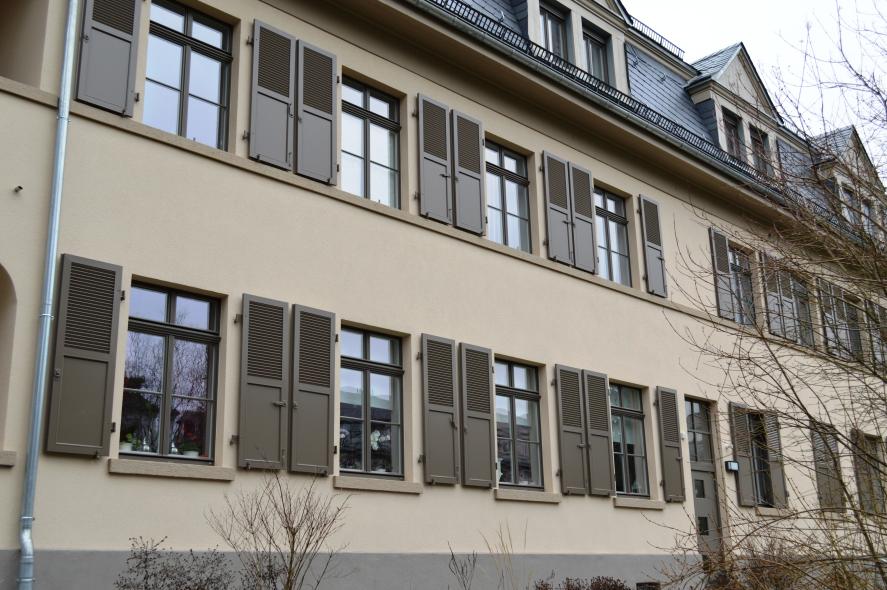 Jahrhundertwendehäuser mit PaXretro68 Fenstern aus Kiefer in Wiesbaden