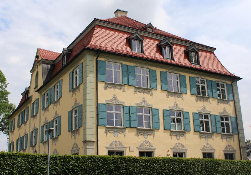 Schloss Neutrauchburg in Isny mit PaXretro58