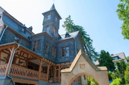 Spätbarockes Fachwerkhaus mit PaXretro58 aus Eukalyptus in Boppard