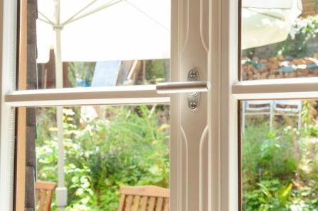 Spätbarockes Fachwerkhaus mit PaXretro58 aus Eukalyptus in Boppard Detailaufnahme