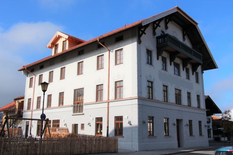 PaXcontur68 für zu Kindergarten umgebautem Gasthof in Lenggries