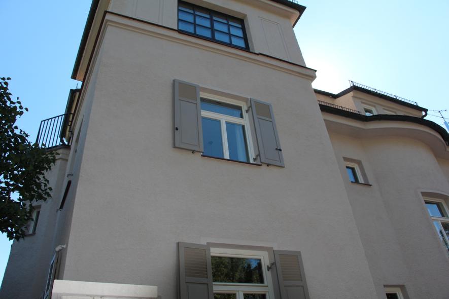 PaXretro68 Denkmalschutzfenster aus Eukalyptus für Eckgebäude in Villenkolonie Nymphenburg-Gern in München