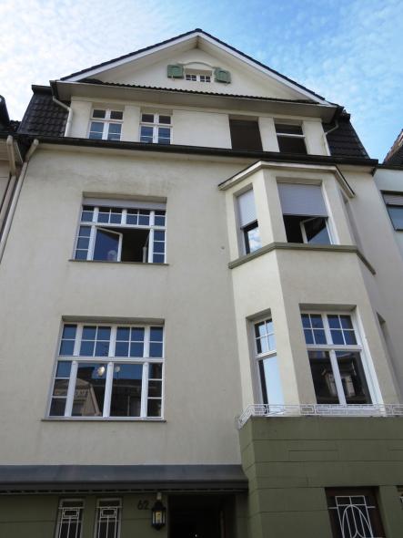 Denkmalschutzfenster PaXpur58 aus Eukalyptus für Jahrhundertwendehaus in Wuppertal 