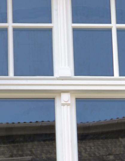 Denkmalschutzfenster PaXpur58 aus Eukalyptus für Jahrhundertwendehaus in Wuppertal Detailaufnahme