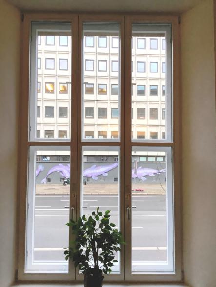 Kastenfenster aus Kiefer für Monumentalbau aus Zeit des Nationalsozialismus in Berlin Innenansicht