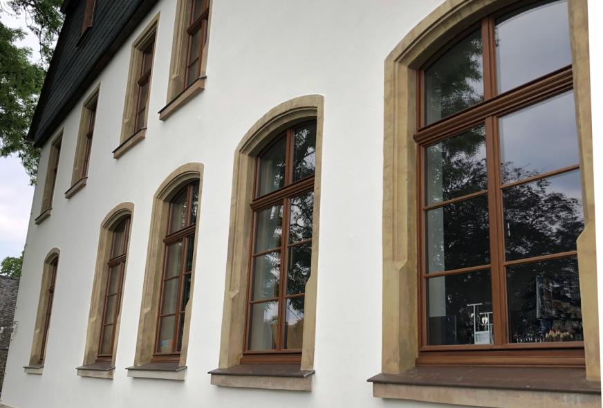 PaXretro58 aus Eiche für ehemaliges Schulgebäude in Solingen Nahaufnahme