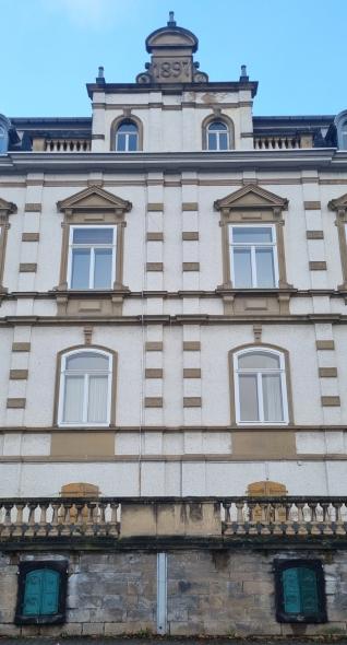 PaXsimplex45 aus Meranti für schlossartiges Doppelwohnhaus in Bingen am Rhein