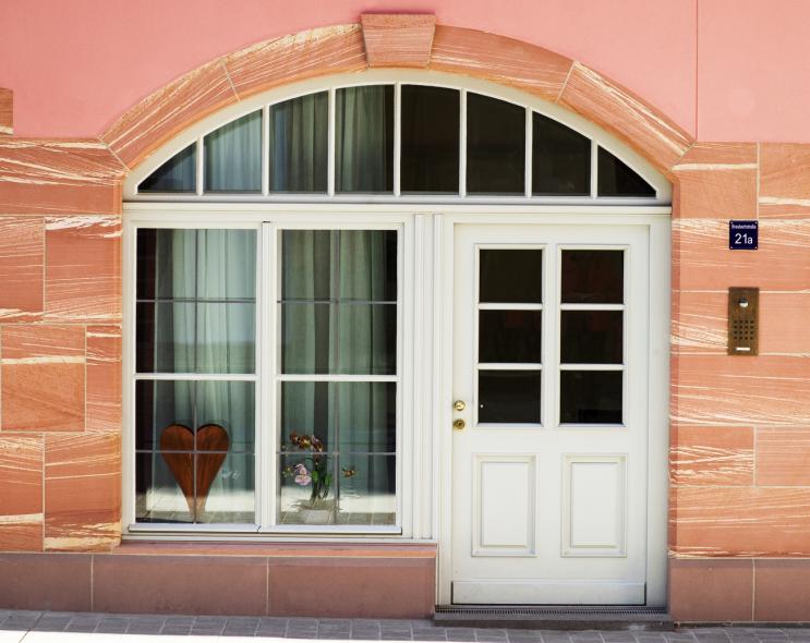 Haus- und Ladentüren in Frankfurt am Main