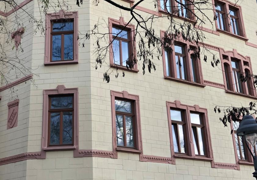 PaXcontur68 als Schallschutzmaßnahme für Wohn- und Geschäftshaus in Mainz