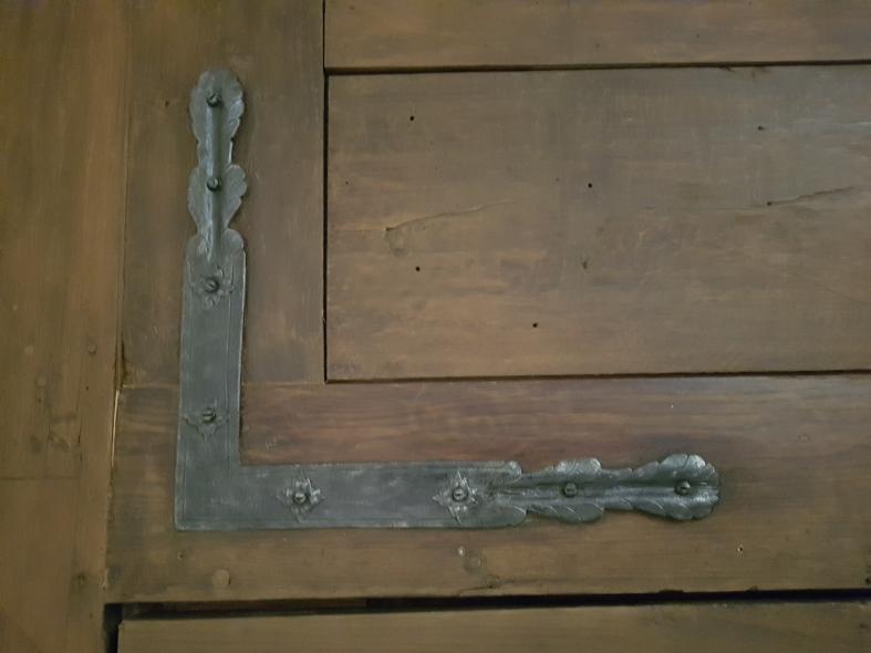 Haus- und Brettertür für Fachwerkhaus in Ulm Detailaufnahme