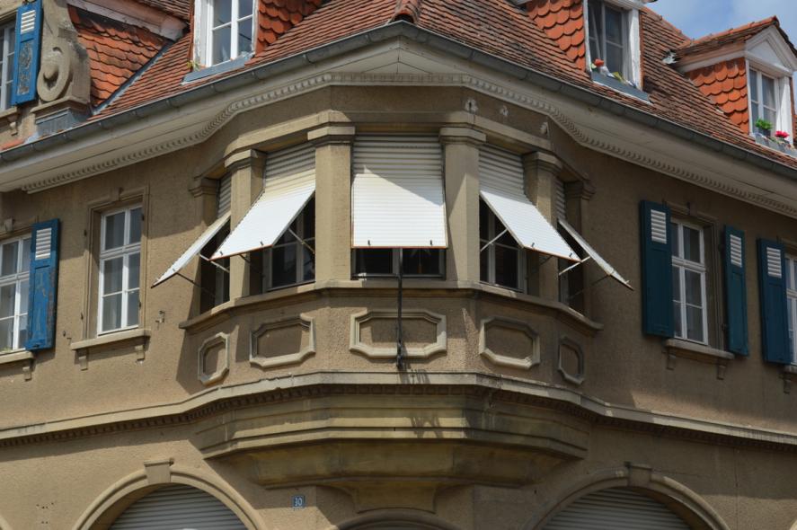 PaXretro58 aus Kiefer für Eckgebäude in Denkmalzone Waldalgesheim