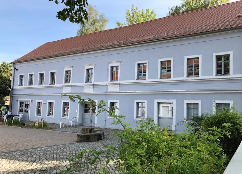 PaXretro68 aus Eiche für Johannesschule in Meißen