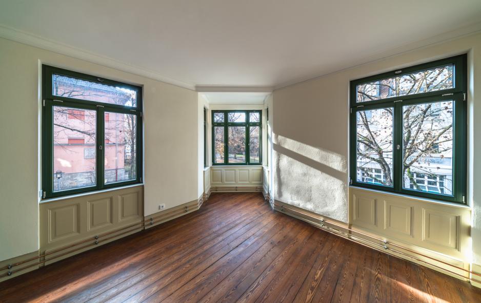 PaXretro68 aus Eukalyptus für Wohngebäude mit Gaststätte in Esslingen Innenansicht