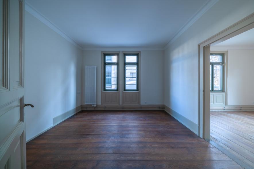 PaXretro68 aus Eukalyptus für Wohngebäude mit Gaststätte in Esslingen Innenansicht