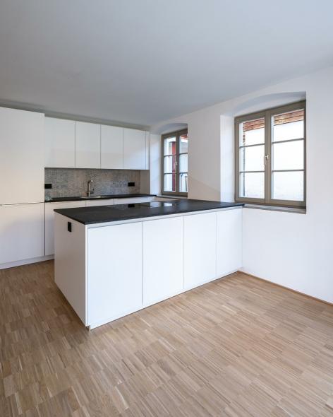 PaXretro68 aus Kiefer für ehemaliges Stadtbauernhaus in Schongau Küche