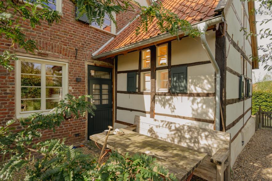 PaXretro78 für ehemaliges Hofgebäude in Viersen