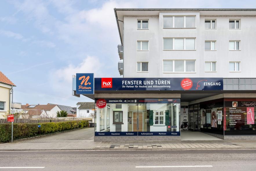 N. Pittner Fenster und Türen GmbH - Außenansicht frontal