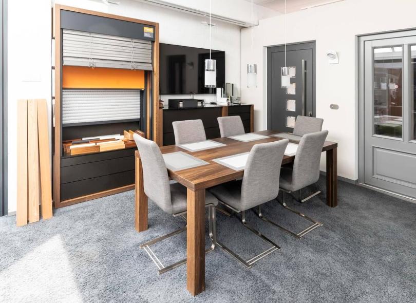 Brandenstein Bauelemente - Im Büro