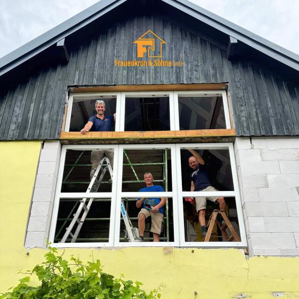 Frauenkron & Söhne GmbH - Team auf der Baustelle