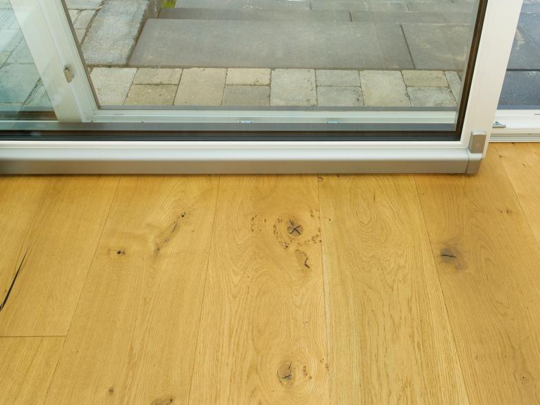 Führungsschiene Parallel-Schiebe-Kipp-Tür in Wohnhaus bei Bonn