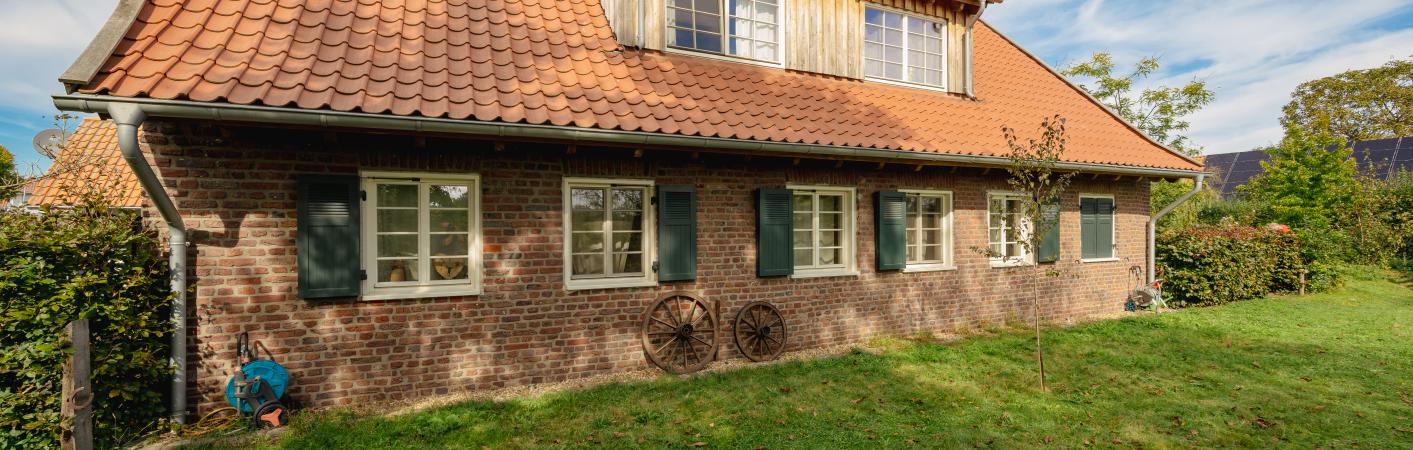PaX Landhaus Fenster 